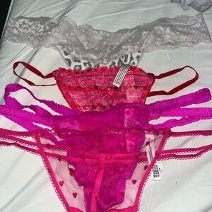 🆕 Victoria’s Secret lot of 4 thong panties sz XL